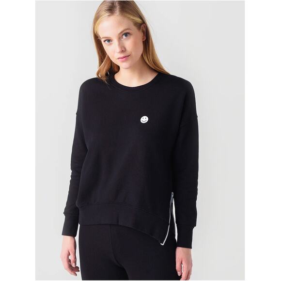 Sundry Smile Sweatshirt in Black. Size 1 - Picture 1 of 5